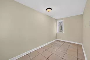 110 W 3rd St, Belvidere, IL 61008 - Photo 29