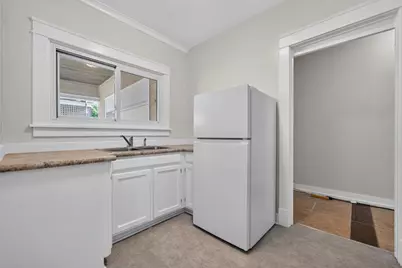 110 W 3rd Street, Belvidere, IL 61008 - Photo 25