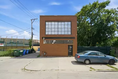 743 N Avers Avenue, Chicago, IL 60651 - Photo 1