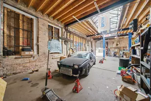 743 N Avers Ave, Chicago, IL 60651 - Photo 17