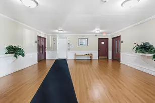 535 S Cleveland Ave, Arlington Heights, IL 60005 - Photo 3