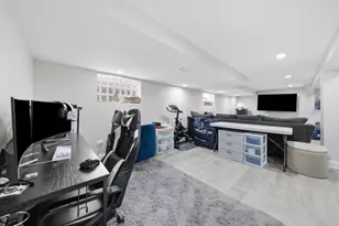 6038 S Komensky Ave, Chicago, IL 60629 - Photo 15