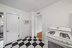 208 N Grant St, Westmont, IL 60559 - Photo 11
