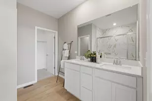 1104 Rebecca Ct, Libertyville, IL 60048 - Photo 23
