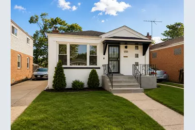 12520 S Yale Avenue, Chicago, IL 60628 - Photo 1