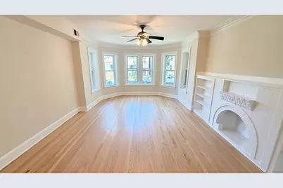 5706 N Maplewood Avenue #1, Chicago, IL 60659 - Photo 7