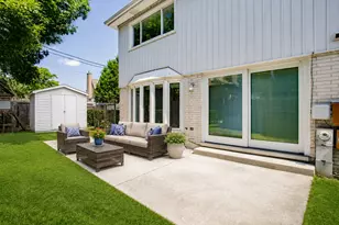 2846 W Touhy Ave, Chicago, IL 60645 - Photo 15