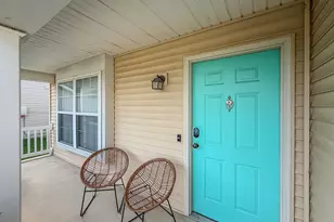 711 Newton Dr, Champaign, IL 61822 - Photo 5