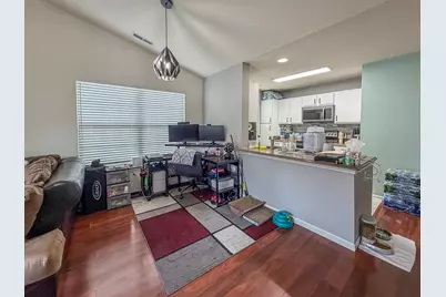 711 Newton Drive, Champaign, IL 61822 - Photo 7