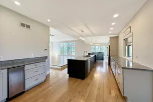 1669 Barberry Cir, Freeport, IL 61032 - Photo 11