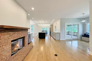 1669 Barberry Cir, Freeport, IL 61032 - Photo 19