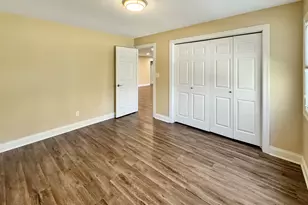 1669 Barberry Cir, Freeport, IL 61032 - Photo 35
