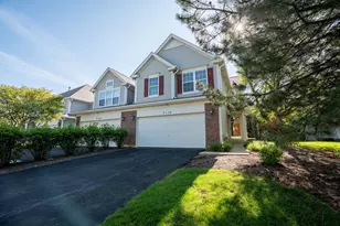3110 Reflection Dr, Naperville, IL 60564 - Photo 3