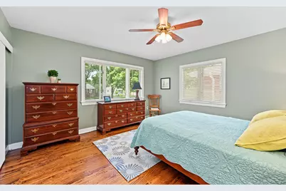 519 Byron Court, Wheaton, IL 60187 - Photo 11