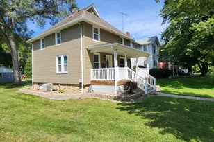 271 S Main St, Manteno, IL 60950 - Photo 3
