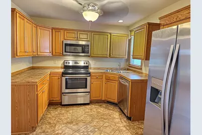 271 S Main Street, Manteno, IL 60950 - Photo 9