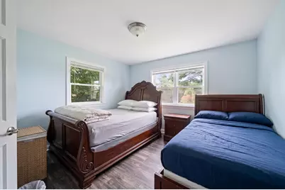 9342 S 76th Avenue, Hickory Hills, IL 60457 - Photo 7
