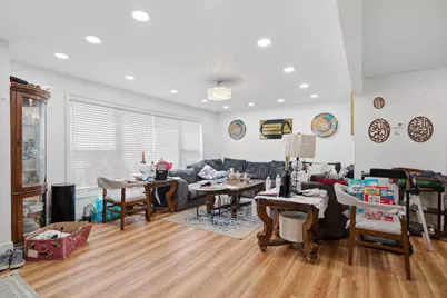 9342 S 76th Avenue, Hickory Hills, IL 60457 - Photo 11