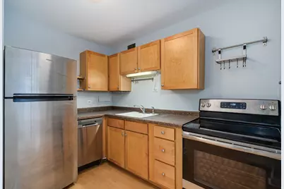 555 W Cornelia Avenue #403, Chicago, IL 60657 - Photo 3