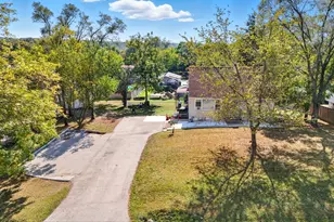 28W625 Lester St, West Chicago, IL 60185 - Photo 53
