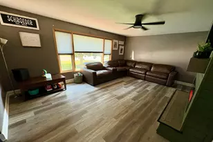 107 Norton St, Cabery, IL 60919 - Photo 5