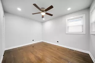 6525 S Bell Ave, Chicago, IL 60636 - Photo 17