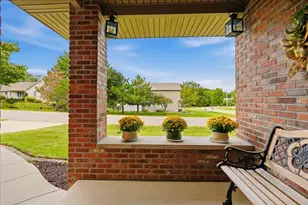 705 E Newton St, Heyworth, IL 61745 - Photo 15