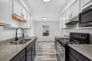 440 Lear Ct, Schaumburg, IL 60194 - Photo 11