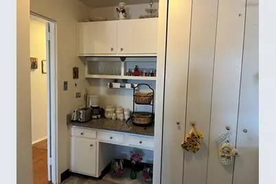 141 N La Grange Road #802, La Grange, IL 60525 - Photo 17