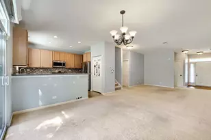 1200 Waverly Dr, Volo, IL 60020 - Photo 11