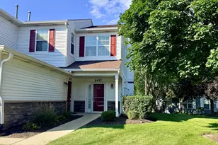 2437 Oneida Ln, Naperville, IL 60563 - Photo 1