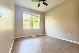 2437 Oneida Ln, Naperville, IL 60563 - Photo 11