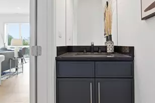 6414 N Francisco Ave, Chicago, IL 60645 - Photo 9