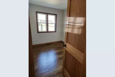 310 Lily Lane, Lakemoor, IL 60051 - Photo 7