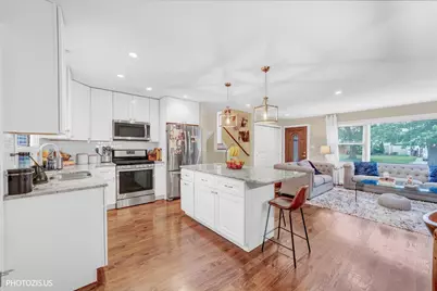 148 Jeffery Lane, Des Plaines, IL 60018 - Photo 11