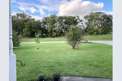 530 E Meuser Drive, Paxton, IL 60957 - Photo 11