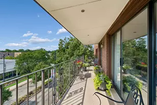 5200 Oakton St, Skokie, IL 60077 - Photo 7