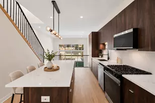 4719 S Ingleside Ave, Chicago, IL 60615 - Photo 5