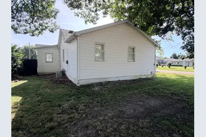 811 S Monroe Street, Streator, IL 61364 - Photo 21