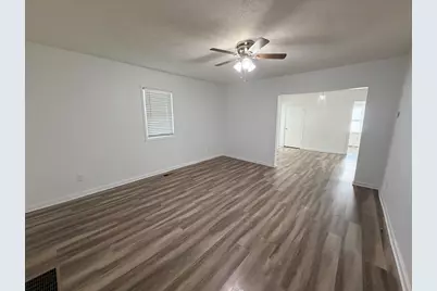 811 S Monroe Street, Streator, IL 61364 - Photo 9