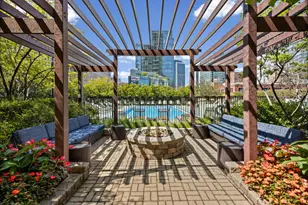 400 N La Salle Dr, Chicago, IL 60654 - Photo 5