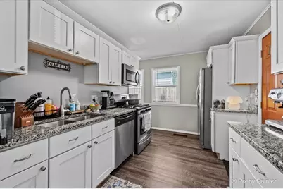 805 Dawes Avenue, Wheaton, IL 60189 - Photo 7