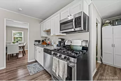805 Dawes Avenue, Wheaton, IL 60189 - Photo 9