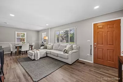805 Dawes Avenue, Wheaton, IL 60189 - Photo 3