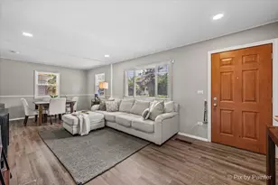 805 Dawes Ave, Wheaton, IL 60189 - Photo 3