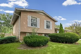 1024 Yorkshire Dr, Hanover Park, IL 60133 - Photo 21