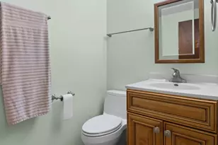 1024 Yorkshire Dr, Hanover Park, IL 60133 - Photo 19