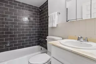 6670 S Brainard Ave, Countryside, IL 60525 - Photo 11