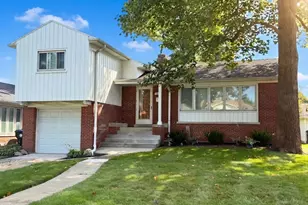 1905 S Fairview Ave, Park Ridge, IL 60068 - Photo 1