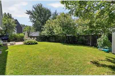 255 Penny Lane, Grayslake, IL 60030 - Photo 19